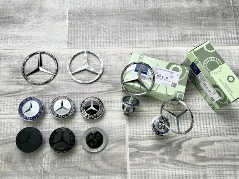 Емблема приціл Mercedes значок в капот Мерседес, логотип на багажник