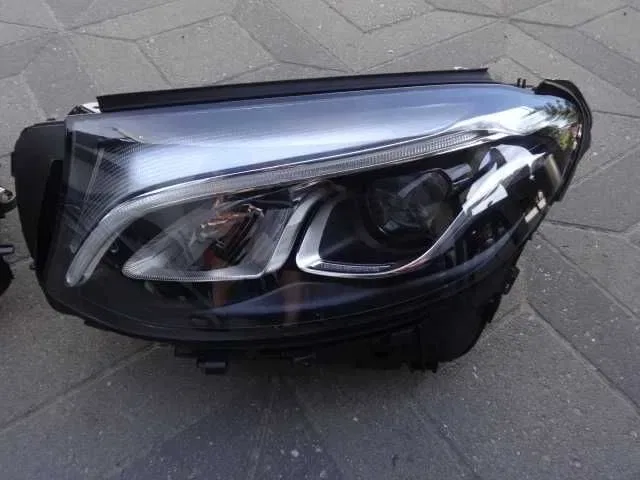 Фара передняя правая левая Mercedes GLC W253 разборка шрот запчасти — фото 3