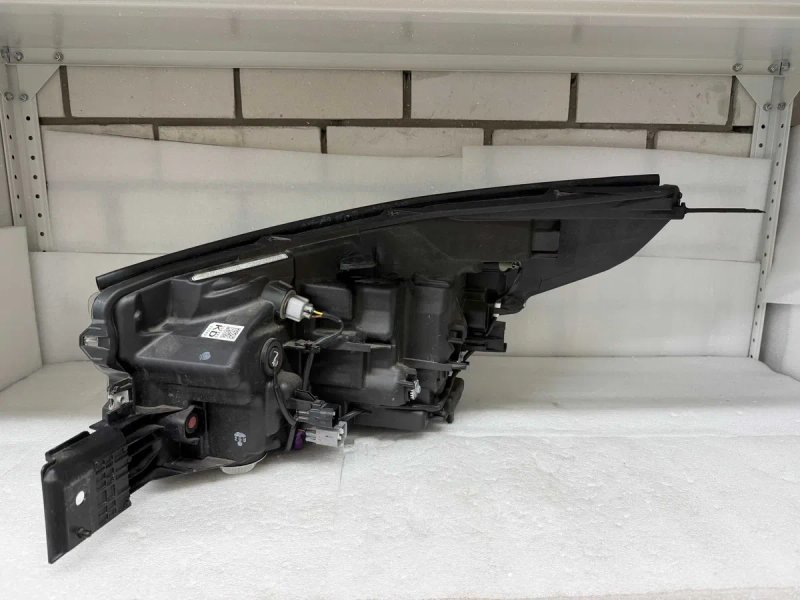 Фара Subaru Forester  SK S14 2022+  adaptive LED  USA \  ЕВРОПА KD KC — фото 4