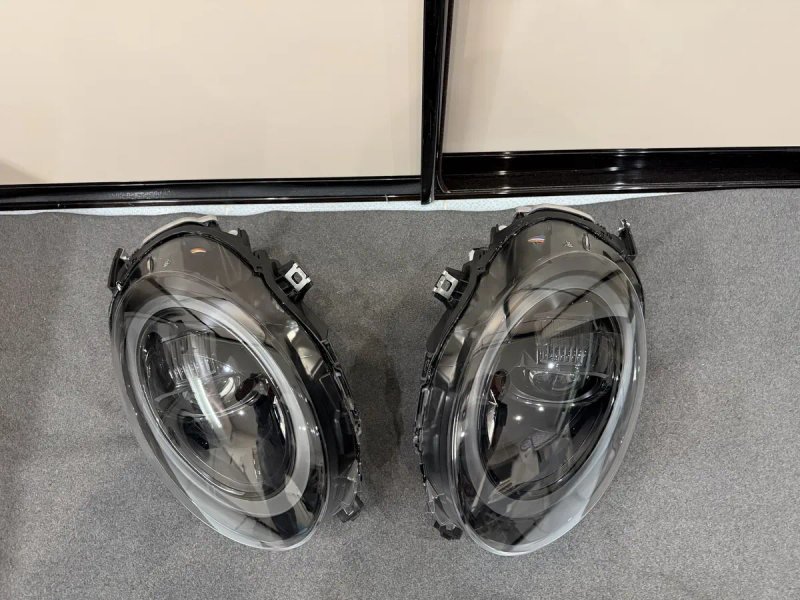 Фари Mini Cooper F55, F56, F57 Full LED, чорна версія для заміни галогену — фото 4