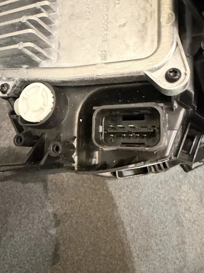 Фари Mini Cooper F55, F56, F57 Full LED, чорна версія для заміни галогену — фото 6