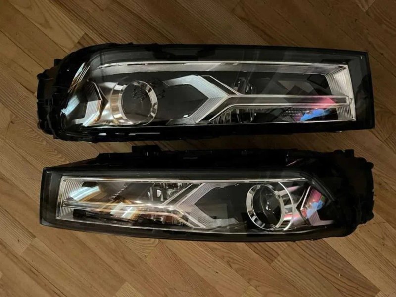 Фари передні Audi Q7 4M Фара права або ліва EU USA разборка — фото 5