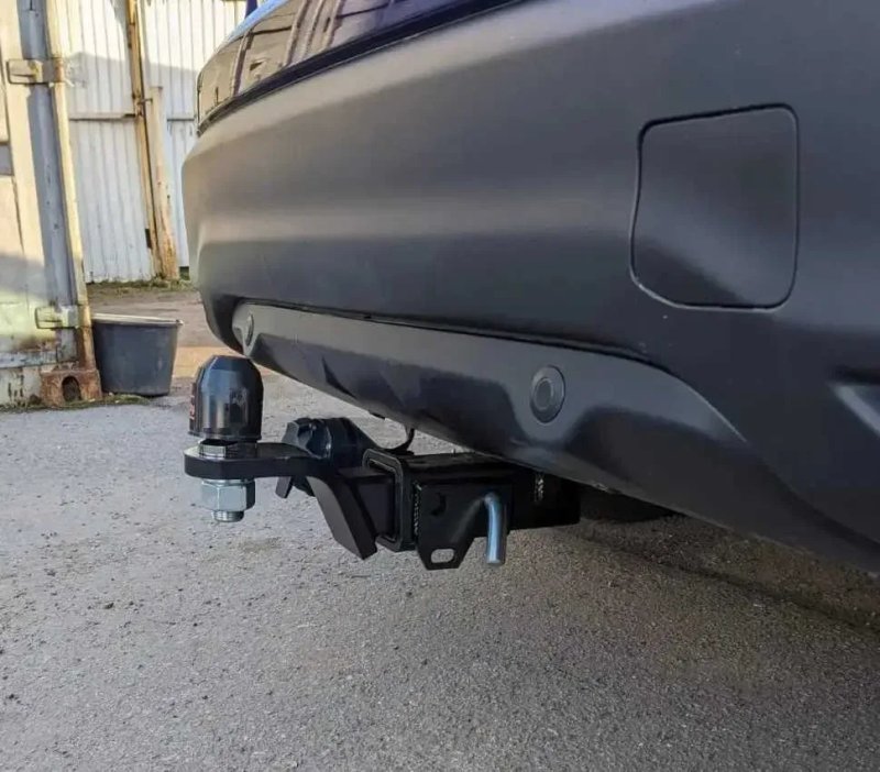 ФАРКОП на Renault Duster (Рено Дастер). Причіпне з електропакетом. Заводська якість! — фото 3