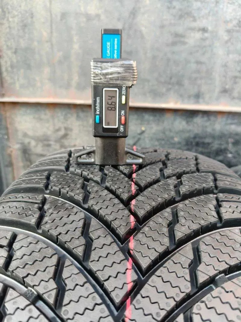 Firestone Winterhawk 4 235/55r19 105V Extra Load 26рік, НОВІ (8,6мм) ЗИМА — фото 7