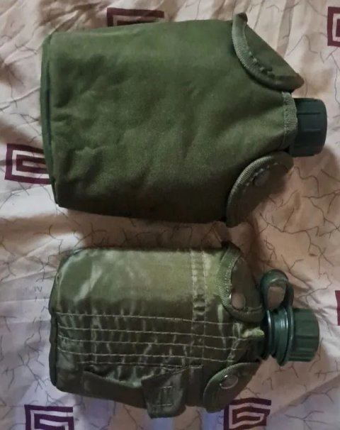 Фляга у чохлі з кріпленням
