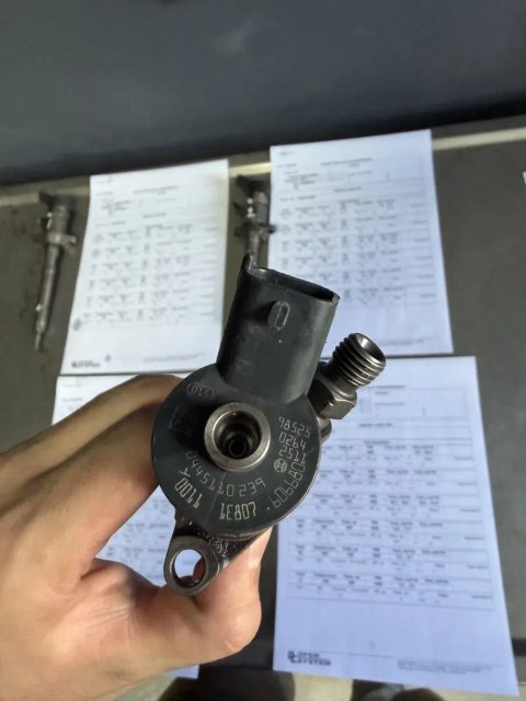 Форсунка Bosch 0445110239 1.6 HDi TDCi Peugeot Ford Citroen Mazda Fiat Suzuki