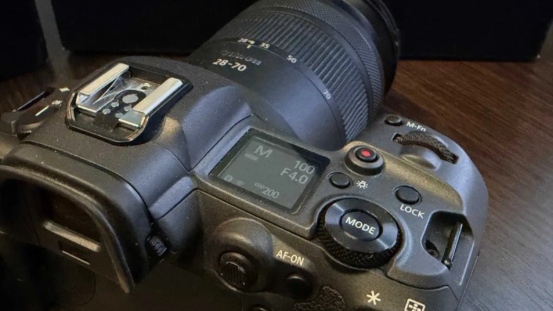 Фотоапарат Canon EOS R5 + обʼєктив Canon RF 28-70mm F2.8 IS STM — фото 3
