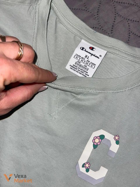 Футболка Champion розмір XL