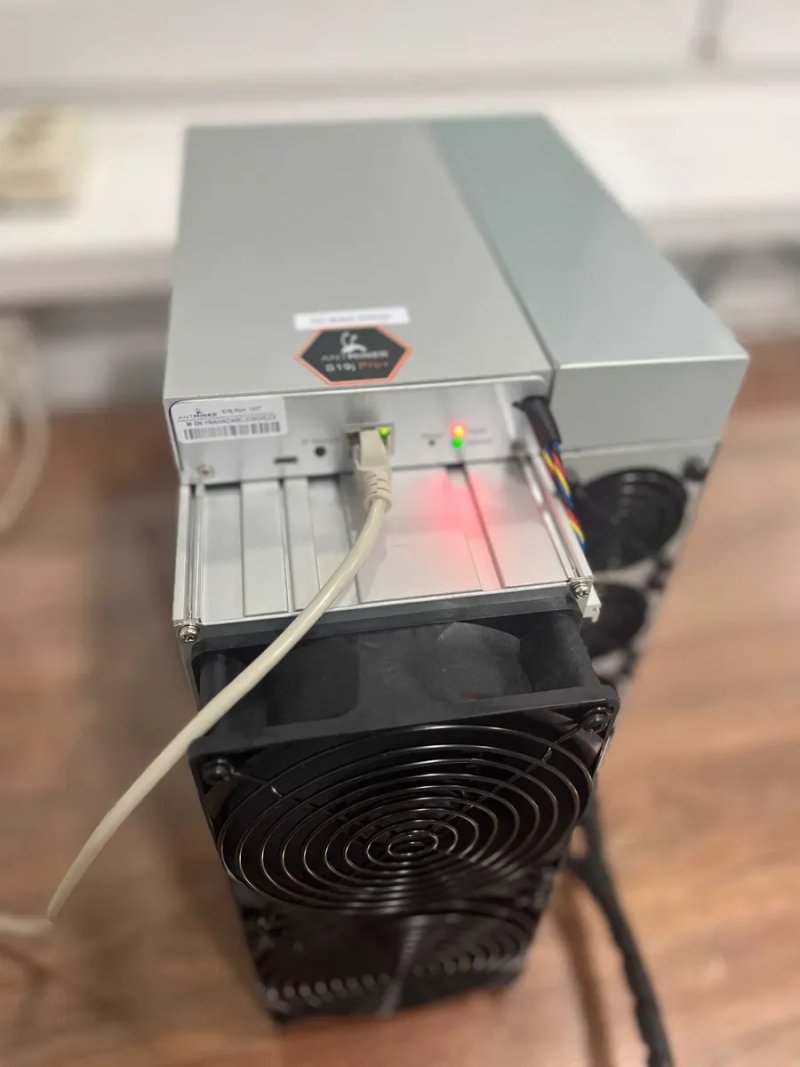 Гарантія! Б/в Майнери Asic Bitmain Antminer S19j Pro+ 117 Th 3300 Вт — фото 2