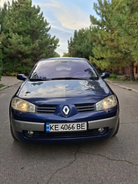 Гарне Авто Renault MEGANE