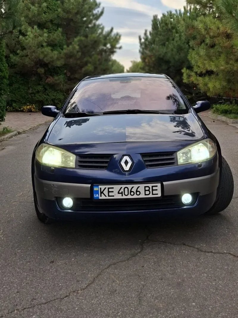 Гарне Авто Renault MEGANE — фото 2