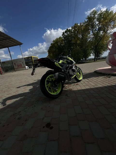 Geon vertex 300.