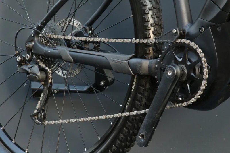 Гірський електровелосипед Giant Talon E+ 29 2 .Yamaha, Shimano — фото 3