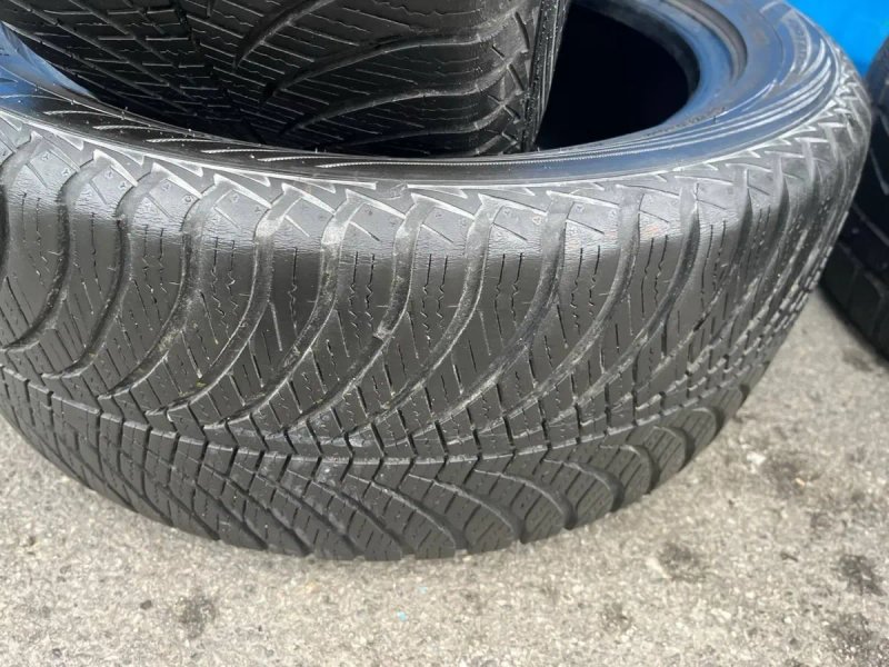 GoAuto Шини Goodyear Vector 4Seasons 225/50 R17 94V 17 рік 5 мм пара місто Київ — фото 3