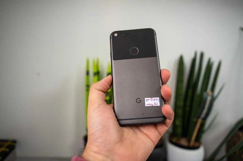 Google pixel 1 Gen 32 gb 1 Xl — фото 2