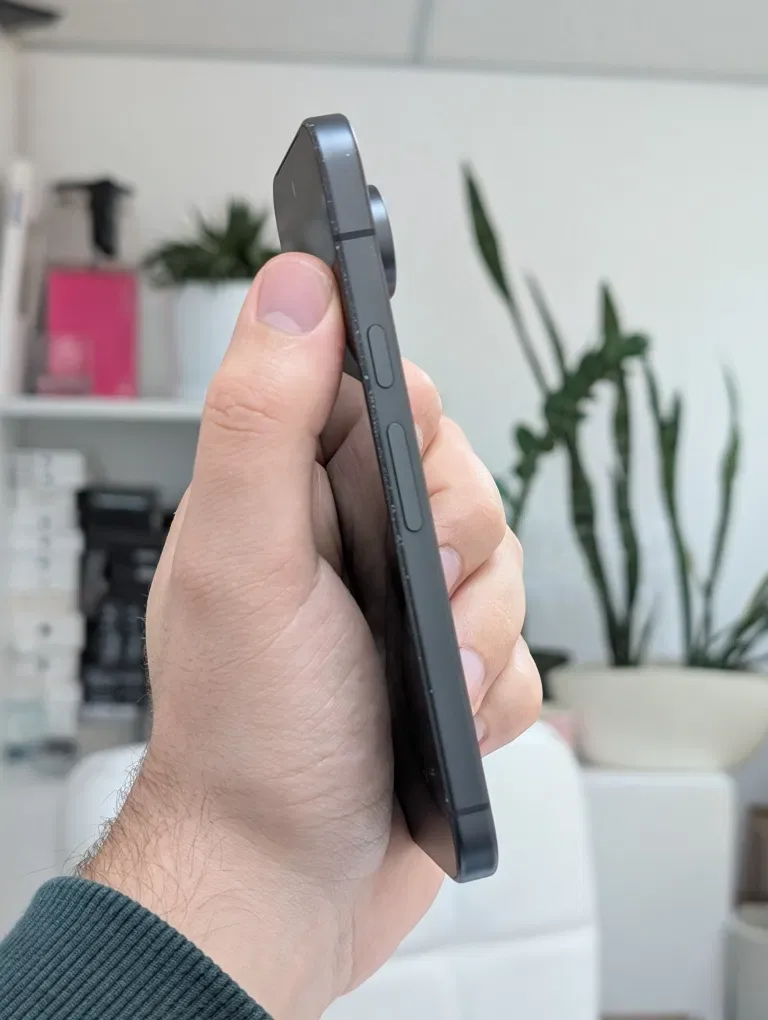 Google Pixel 10 12/128GB Obsidian Neverlock, Піксель 10 Чорний, 100% Акумулятор — фото 4