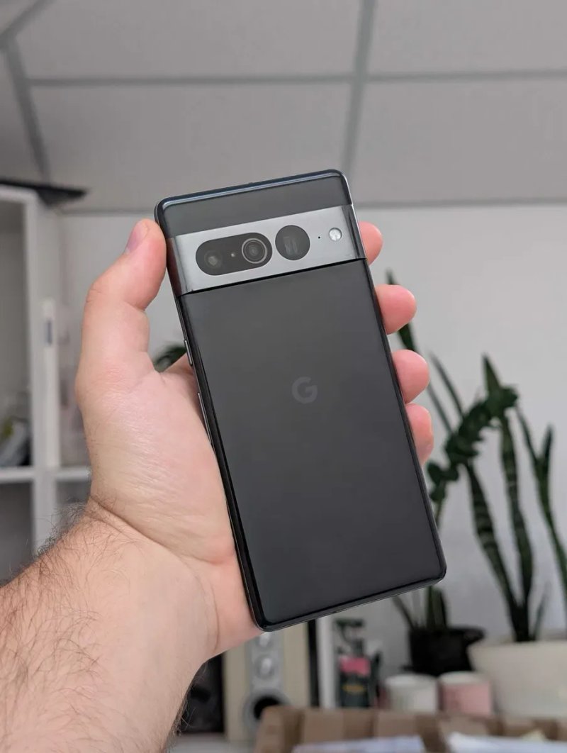 Google Pixel 7 Pro 12/128GB Obisidian (Black) Neverlock / Піксель 7 Про 128ГБ, Гарний стан, 87% АКБ — фото 2