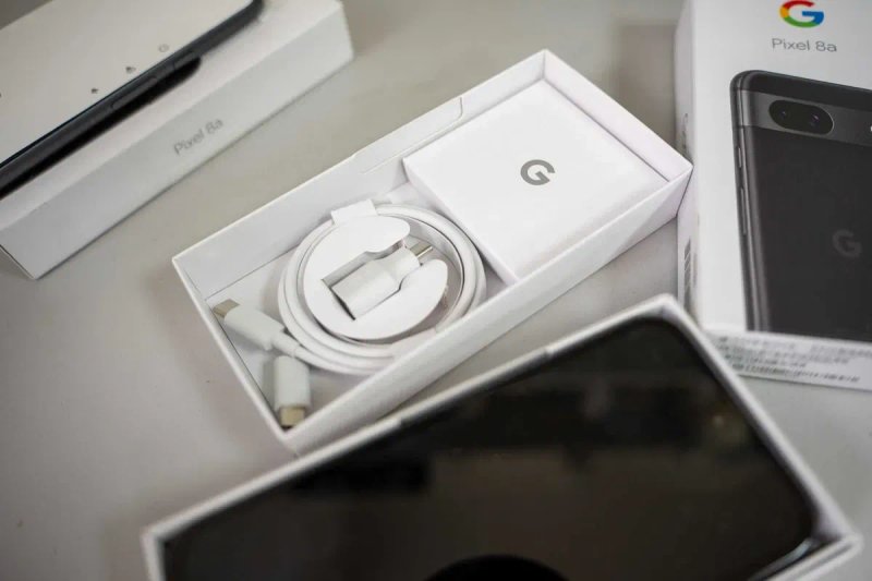 Google Pixel 8a 8/128GB (Obsidian) Neverlock Open box — фото 7