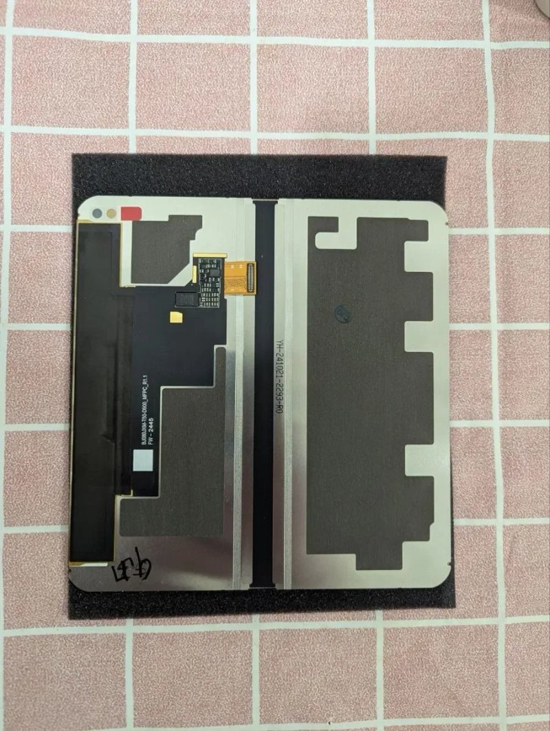 Google Pixel 9 pro Fold Original — фото 2