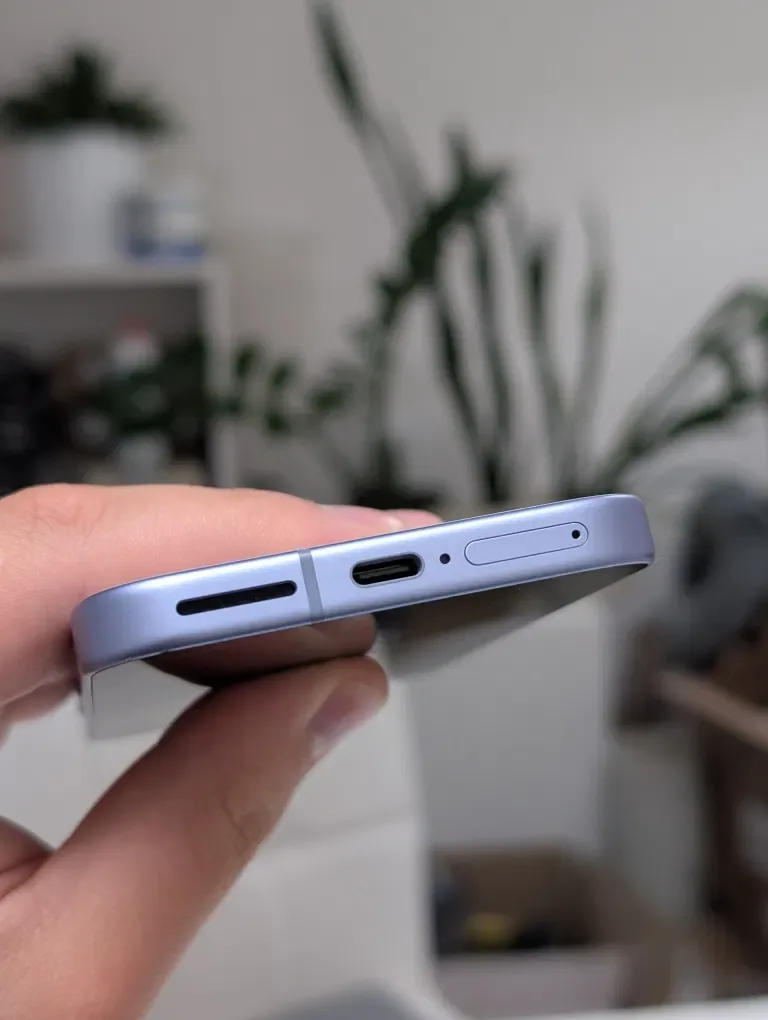 Google Pixel 9a 8/128GB Iris Neverlock, Піксель 9а 128ГБ Гарний стан, 7 циклів — фото 4