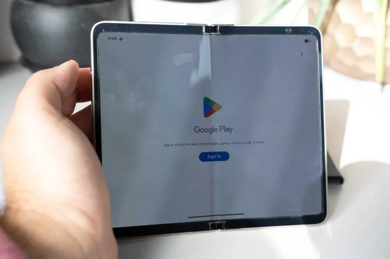 Google Pixel Fold 12/256GB  (Porcelain) Neverlock  гарний стан — фото 8