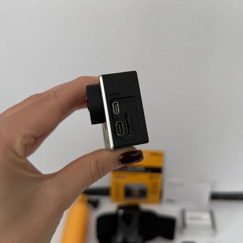 GoPro HERO 4 Black якісна екшн камера для спорту роботи хоббі відео з кріпленням флешкою аквабоксом — фото 3