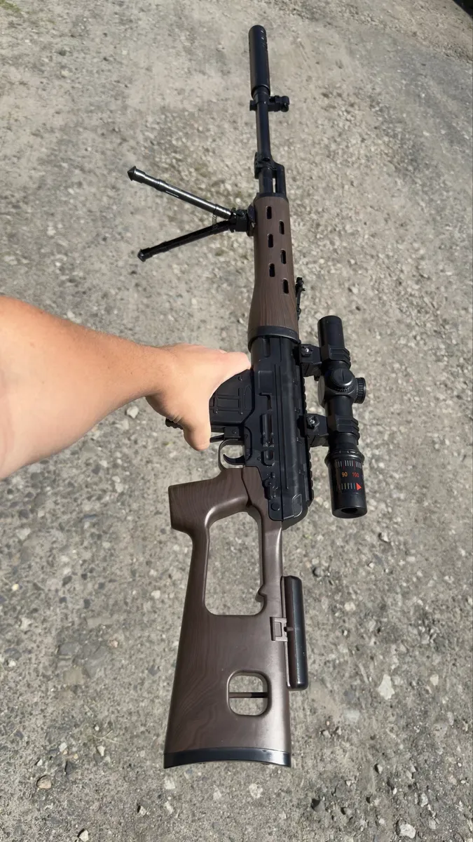 Гвинтівка СВД SVD на орбизах 108см/ акумулятор 7,4V, автоматичний та механічний, стріляє орбізами, захисні окуляри, магазин, глушник, сошки, приціл — фото 2