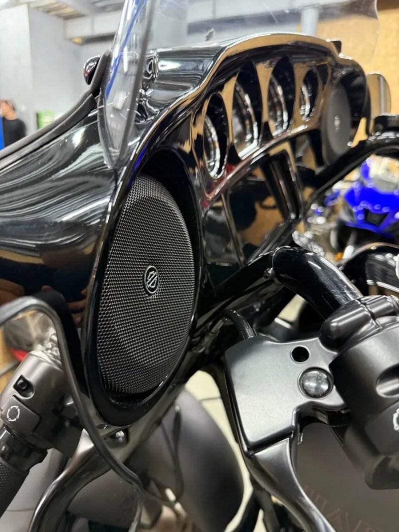 Harley Davidson street glide — фото 3