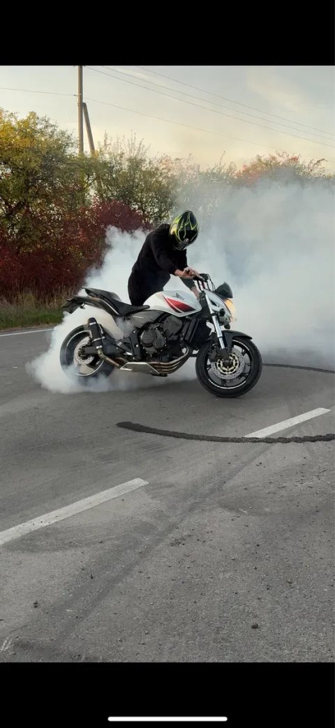 Honda cb600 hornet 2010