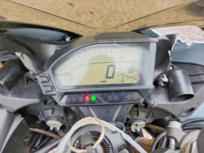 2015 Honda CBR1000 RR — фото 7