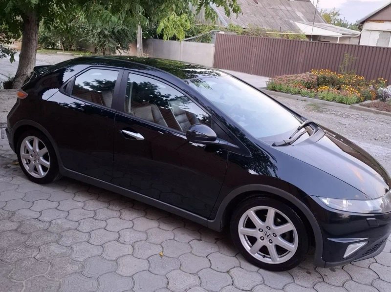 Honda Civic 5D 2008. — фото 3