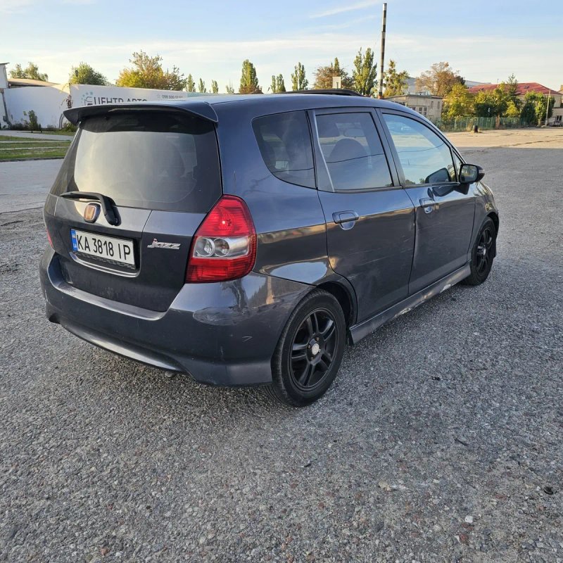Honda jazz  1.3 бензин — фото 2