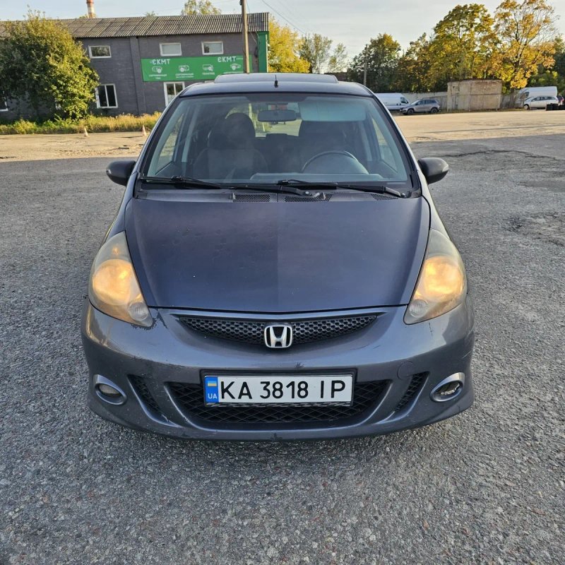 Honda jazz  1.3 бензин — фото 4