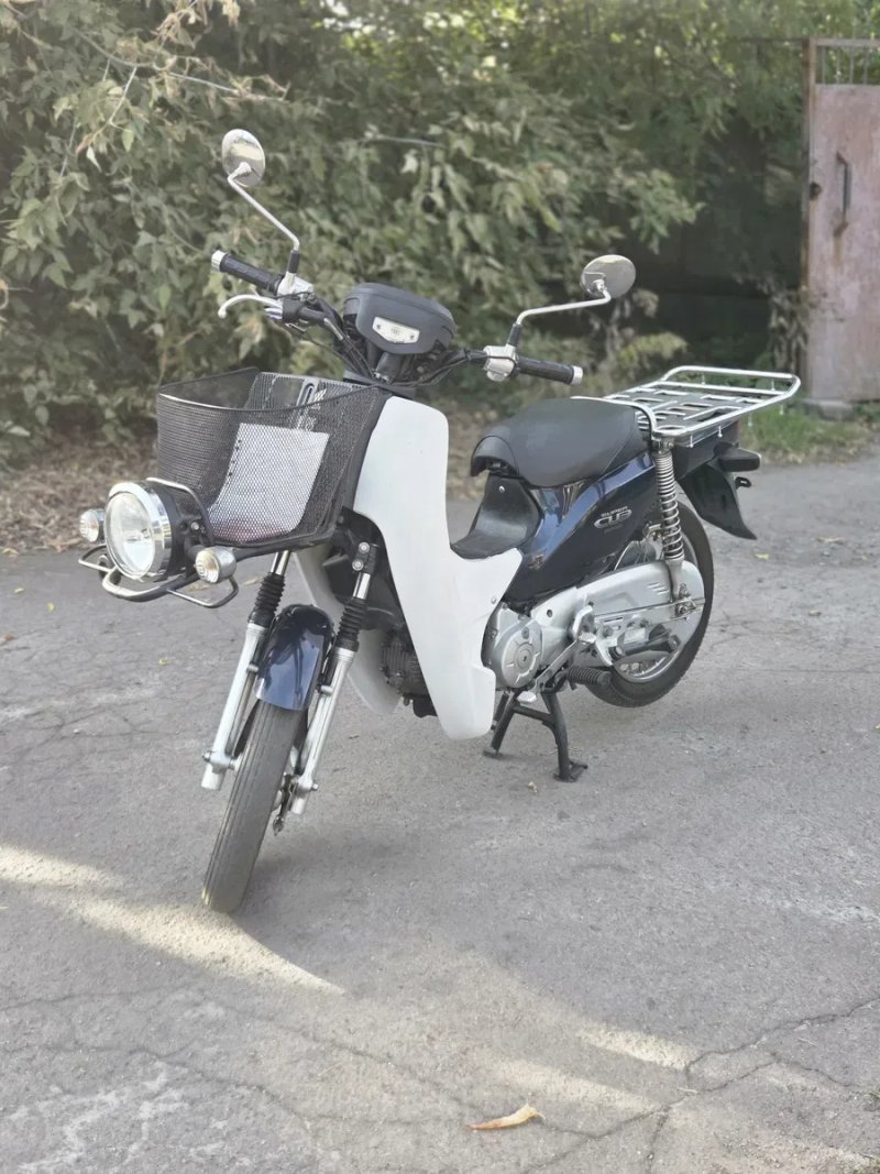 Honda Super Cub 50 з Японії — фото 8