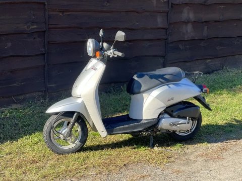 Honda today af61