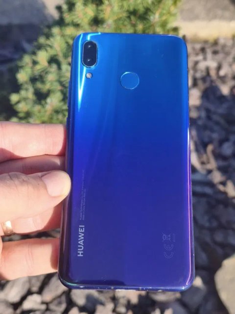Huawei Nova 3 4/128 ГБ — синій переливчастий
