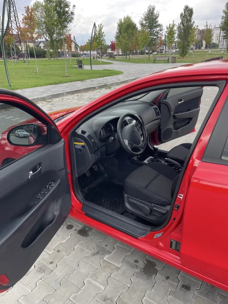 Hyundai i30 2008 року 1.6 газ бензин. Не фарбована — фото 4