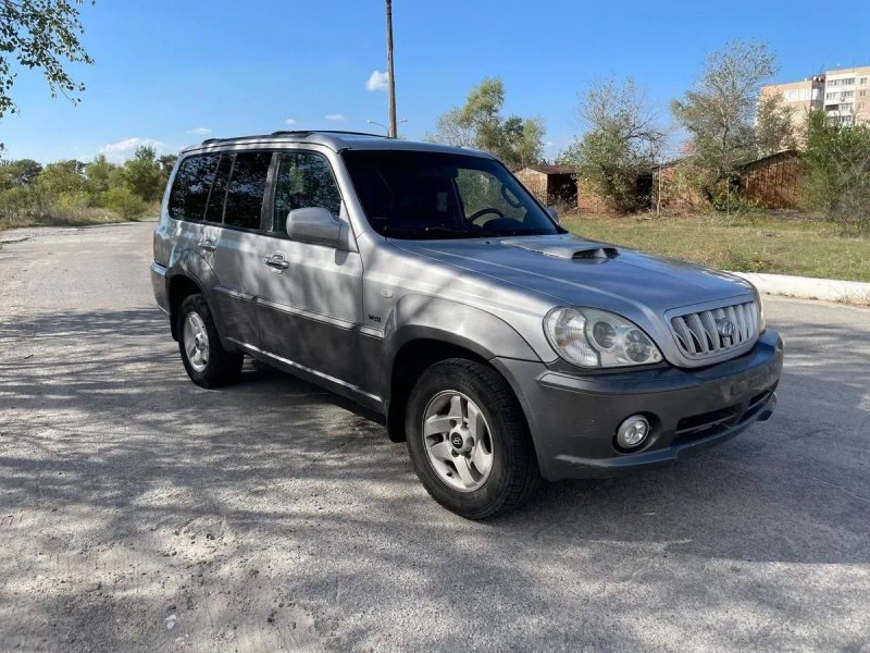 Hyundai Terracan — фото 3