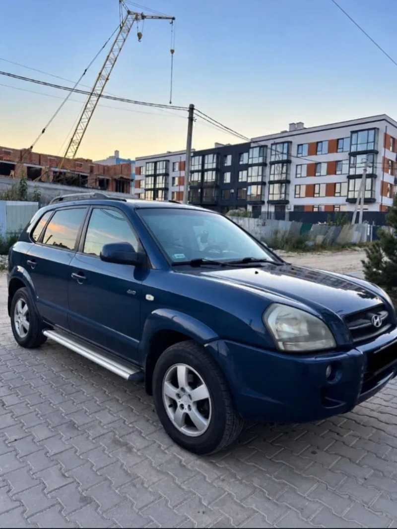 Hyundai Tucson 2.0d. Дуже гарний стан — фото 8