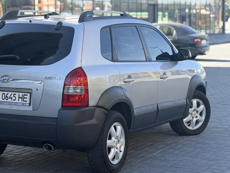 Hyundai Tucson на автомате — фото 3
