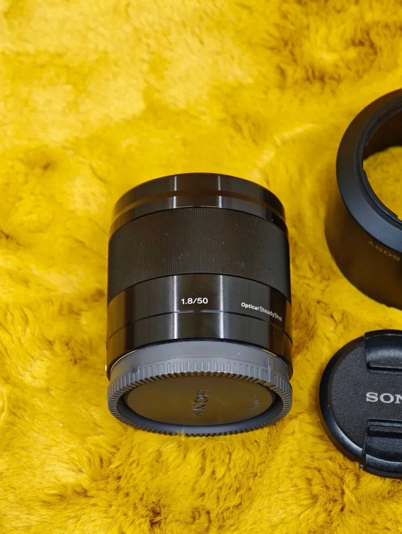 ‼️ІДЕАЛЬНИЙ СТАН‼️ Sony E 50mm f1.8 OSS - для кропів a6X00 серії та ZV-E10, ZV-E10 II — фото 3