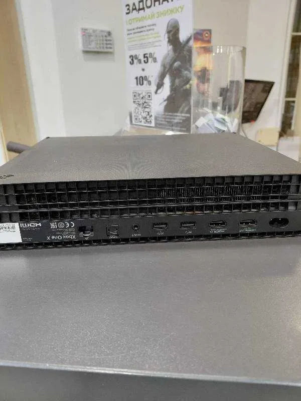 Ігрова консоль Microsoft Xbox One X (1787) 1Tb — фото 4