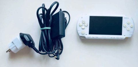 Ігрова консоль Sony PlayStation Portable 1003, біла