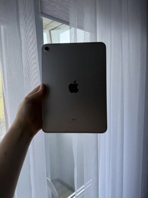 iPad 10.6” 64 ГБ, LTE + Wi-Fi.