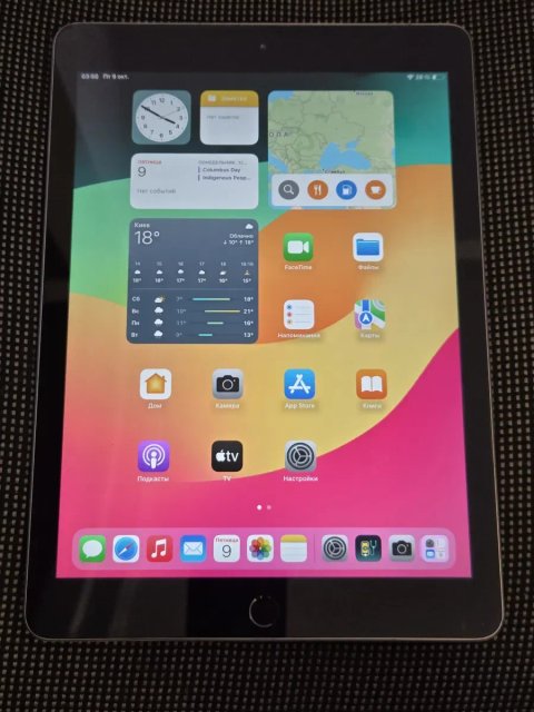 IPad 6 gen,32g wi-fi,полностью рабочий
