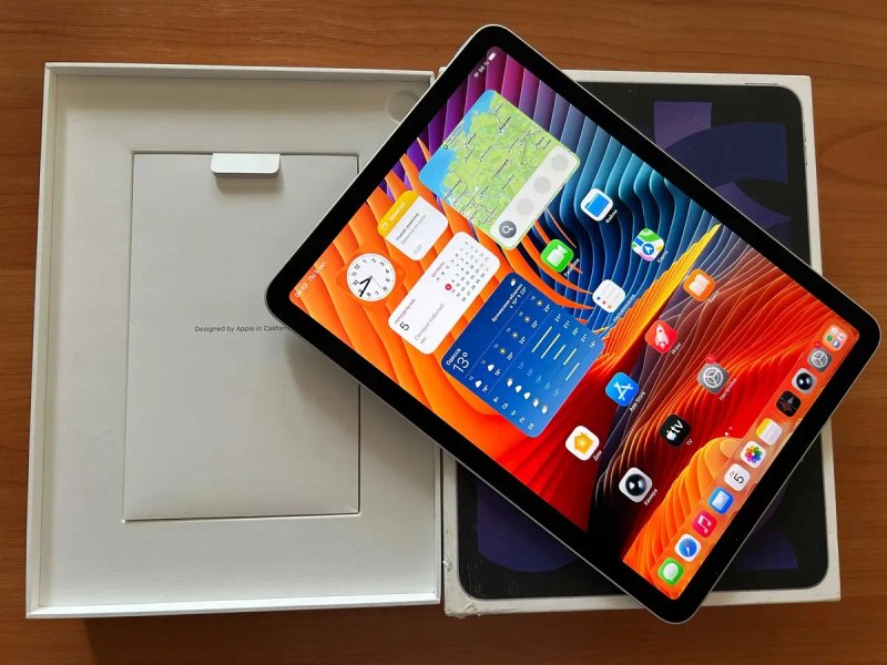 iPad Air 5 2022. 64gb. Wi-Fi. Процессор M1. Батарея 100%. — фото 2
