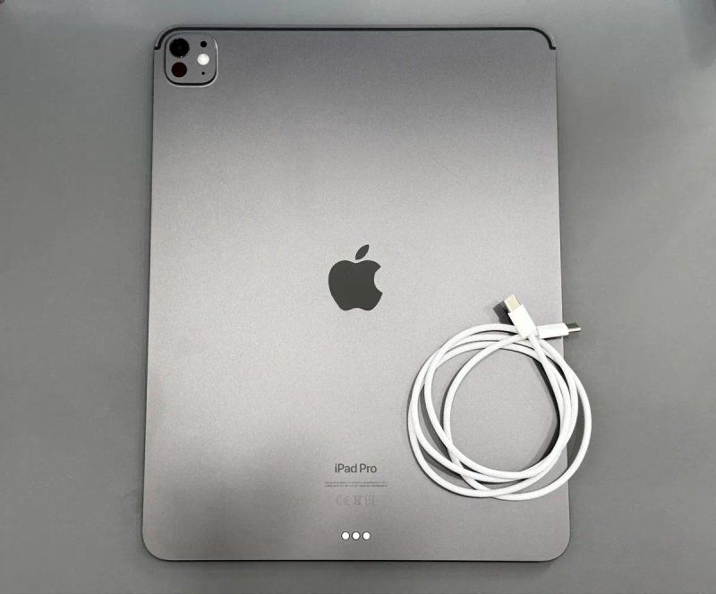 iPad Pro 13 M4 256GB Space Black (АКБ 95%, 160 циклів) — фото 2