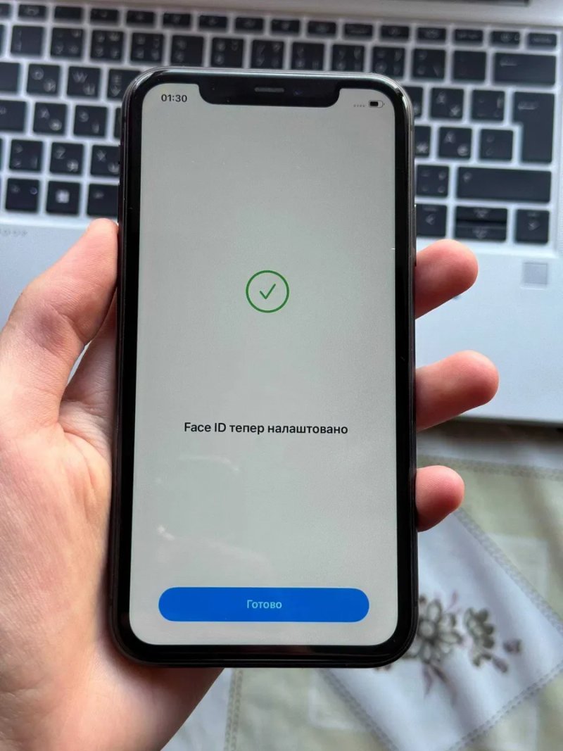 iPhone 11 64GB Black АКБ 100% (Neverlock) у чудовому стані. — фото 2
