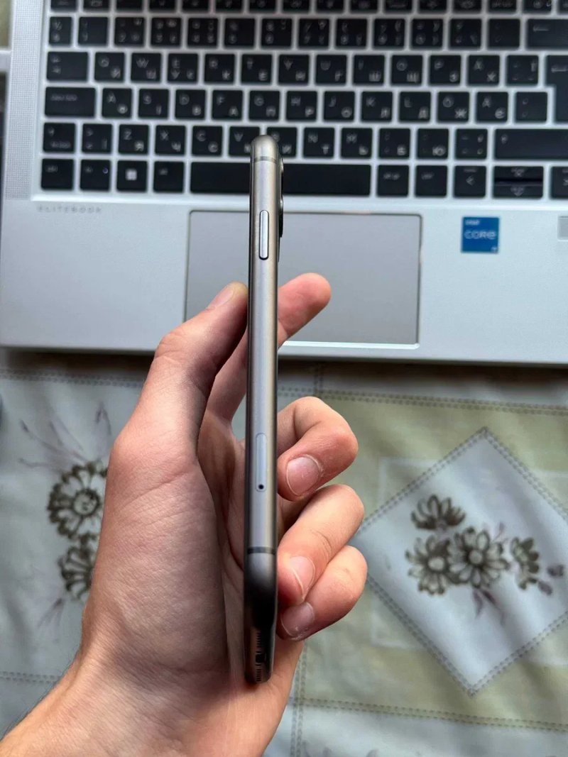 iPhone 11 64GB Black АКБ 100% (Neverlock) у чудовому стані. — фото 7