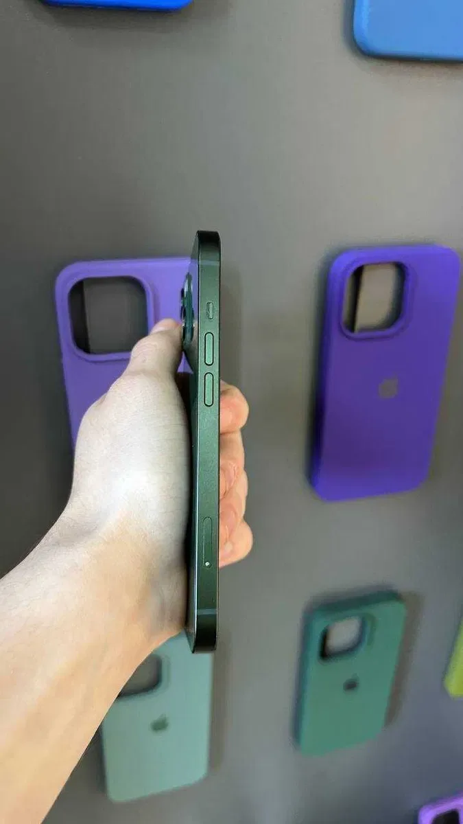iPhone 13 128GB Green — фото 3